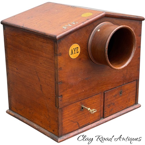 Antique 19th walnut - , no